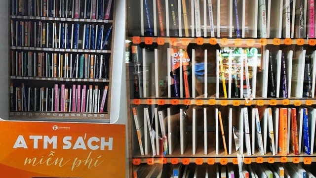 Tạm dừng ATM sách miễn phí đầu tiên ở Hà Nội vì lý do bất ngờ