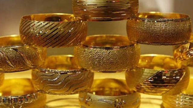 Tiết lộ lý do khiến giá vàng tăng vọt