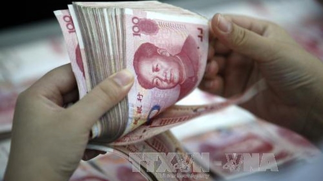 Trung Quốc “bơm” 140 tỷ nhân dân tệ vào thị trường