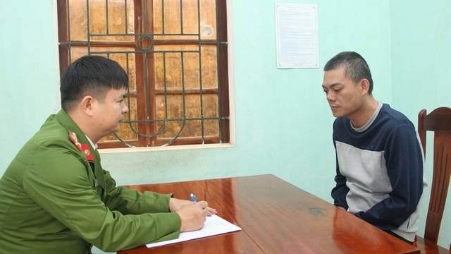 Lạng Sơn: Bắt giữ nhóm đối tượng mua bán 2 bánh heroin và tàng trữ vũ khí quân dụng