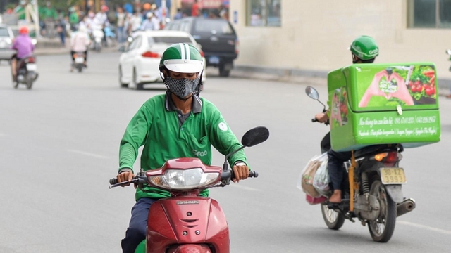 Giá cước Grab tăng mạnh từ hôm nay 5/12