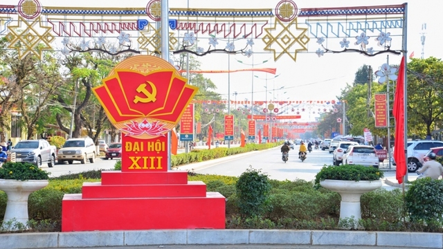 Các tỉnh Tây Bắc chào đón Đại hội Đảng XIII