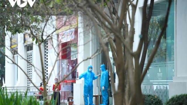 Hanoi to roll out testing for entrants from Hai Duong, Quang Ninh