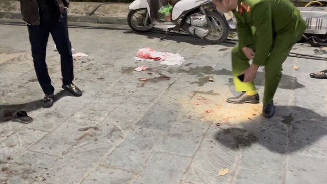 Điều tra nhóm côn đồ xông vào nhà chém người đêm mùng 1 Tết