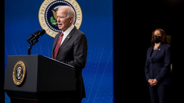 Châu Âu muốn “tự lực cánh sinh”, Biden gặp khó khi đối phó với Nga - Trung