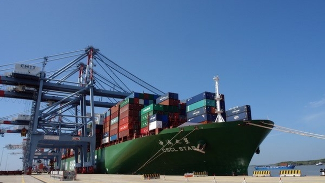 Cai Mep – Thi Vai port receives vessel destined for West Coast of US