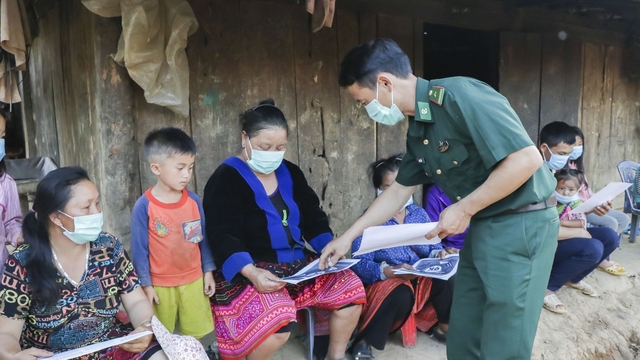 Đẩy mạnh tuyên truyền để người dân biên giới Điện Biên tham gia bầu cử 100%