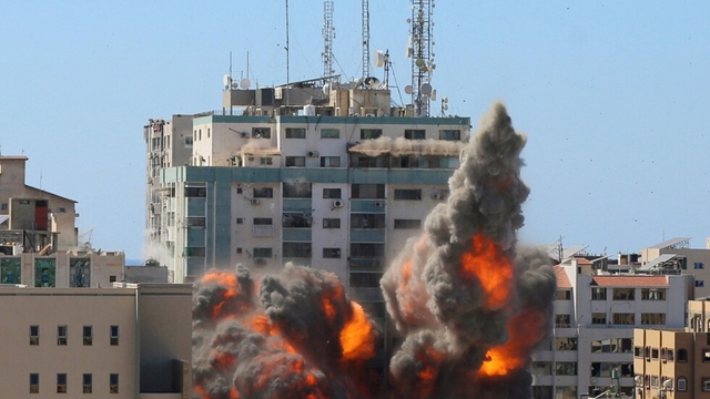 Israel tiếp tục không kích Dải Gaza ngày thứ 7 liên tiếp