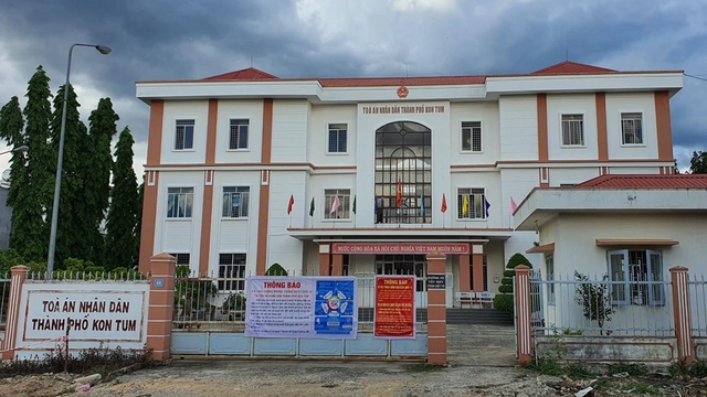 Khởi tố Thẩm phán Tòa án thành phố Kon Tum tội Nhận hối lộ