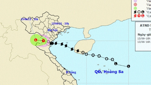 Áp thấp nhiệt đới gây mưa to ở nhiều nơi, gió giật cấp 7