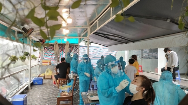 TP.HCM phong tỏa 5 công ty ở quận 11 liên quan bệnh nhân COVID-19