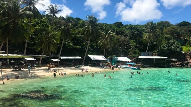 Phu Quoc to welcome 40,000 foreign tourists under pilot scheme