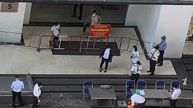 Hà Nội phong toả một toà nhà ở Times City do có 2 ca nghi mắc COVID-19