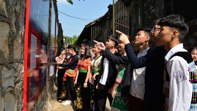 Di tích Nhà tù Sơn La, “địa chỉ đỏ” giáo dục truyền thống cách mạng cho thế hệ trẻ