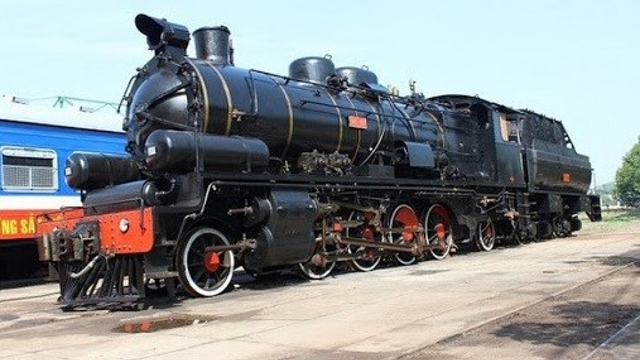 Tourists to have more experience by travelling on trains with steam engines