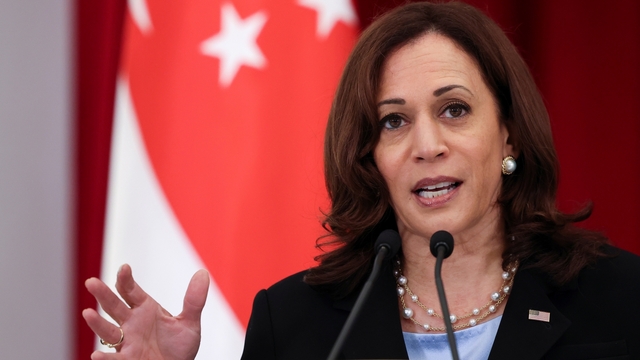 Bà Kamala Harris: Mỹ sẽ dành nhiều thời gian phân tích việc rút quân khỏi Afghanistan