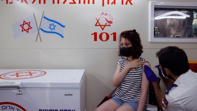 Bài học mở cửa ở Israel và “chương mới” của đại dịch Covid-19