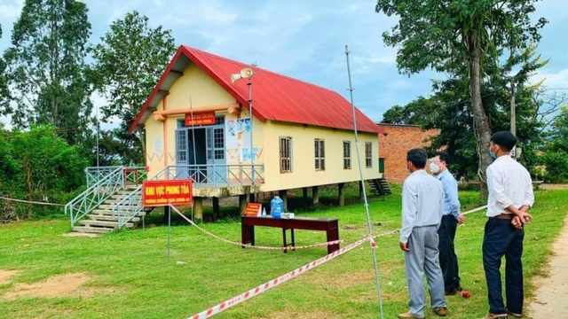 Krông Pách (Đắk Lắk) đa dạng hình thức cách ly người về từ các tỉnh phía Nam