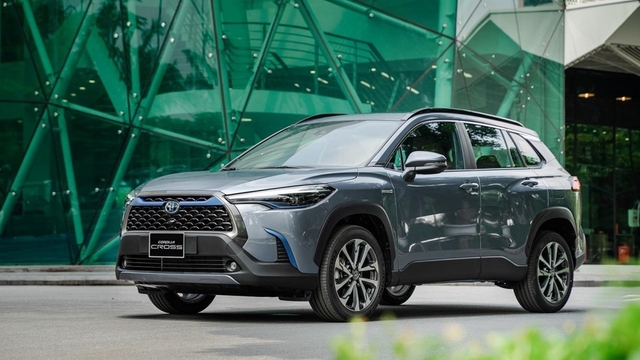 Phân khúc SUV đô thị: Toyota Corolla Cross thăng hoa trong tháng 10