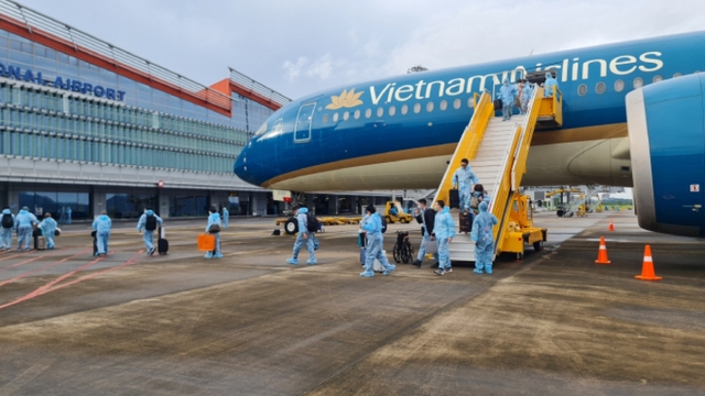 Time for Vietnam to resume international commercial flights