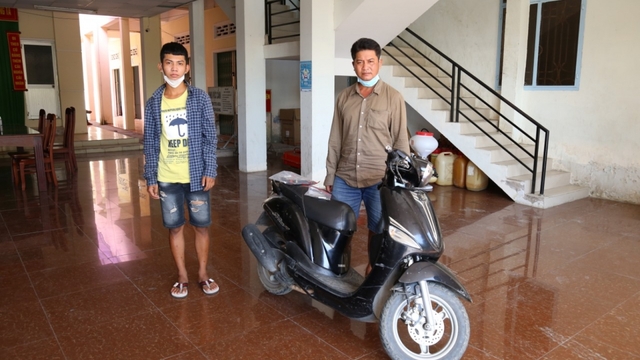 Bắt giữ 2 cha con chuyên trộm cắp xe máy