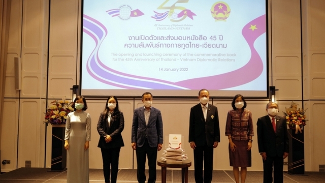 Ra mắt sách về thương mại và đầu tư Việt Nam – Thái Lan