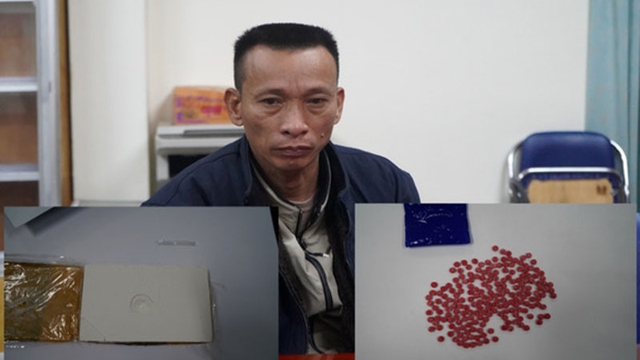 Bắt quả tang 2 đối tượng mua bán và tàng trữ ma túy