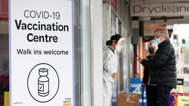 Người dân New Zealand với “tâm lý mua sắm hoảng loạn” do lo ngại bùng phát Omicron