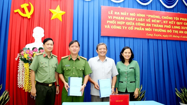 “Phòng, chống tội phạm, vi phạm pháp luật về đêm”