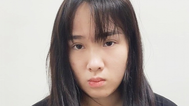 Thiếu nữ xinh đẹp dùng thủ đoạn tinh vi để giao ma túy ở Hà Nội