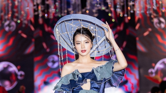 1000 người mẫu hội tụ tại chương trình thời trang quảng bá du lịch Việt