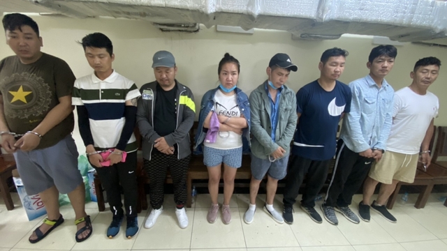 Nhóm người mang quốc tịch Mông Cổ trộm thẻ rồi mua vàng hơn 1 tỷ đồng