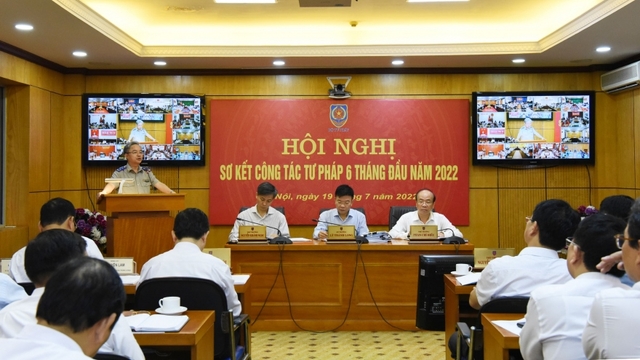 Thu hồi gần 50.000 tỷ đồng trong các vụ án tham nhũng, kinh tế