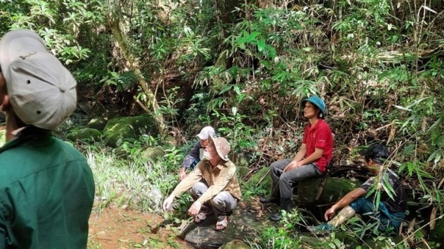 Vụ hai bộ xương khô trong rừng sâu: Rà soát mở rộng, làm rõ nguyên nhân tử vong