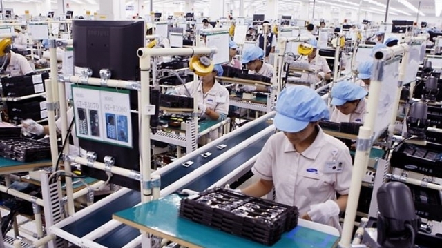 Vietnam grosses US$77 billion from phone, component, and electronic exports