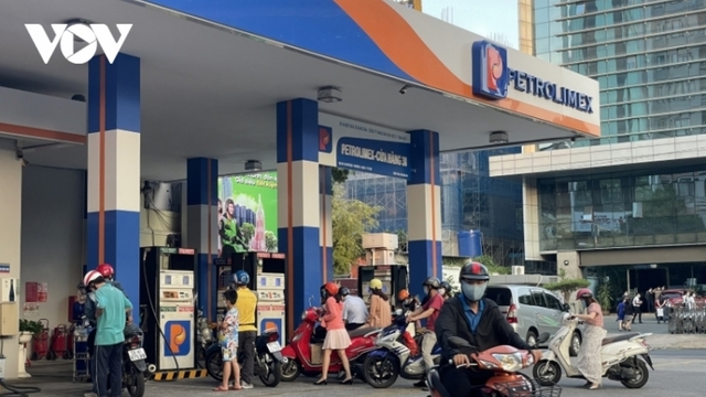Chỉ đạo kiểm tra, giám sát kinh doanh xăng dầu ở 3 miền Bắc - Trung - Nam