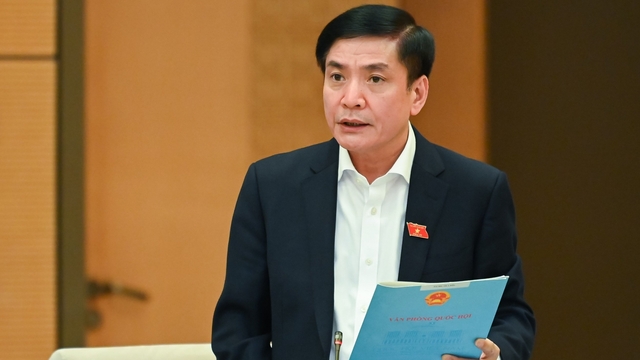 Nghiên cứu bổ sung các quyền, nghĩa vụ của người trúng đấu giá biển số xe ô tô