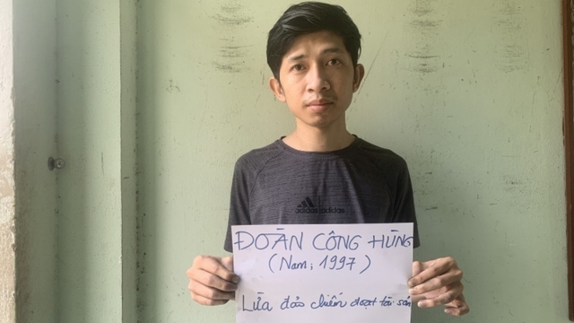 Lên mạng "xin lại" 50 triệu đồng chuyển nhầm, một phụ nữ "sập bẫy" lừa đảo