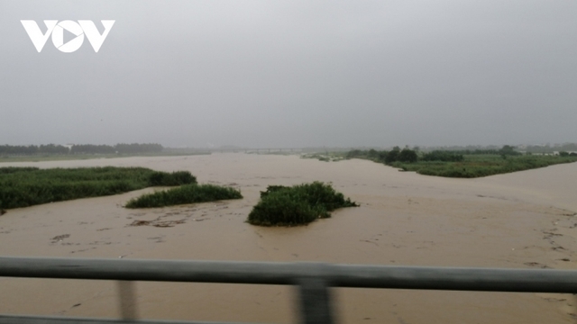 Chủ động ứng phó với mưa lớn, lốc sét, ngập lụt, lũ quét, sạt lở đất