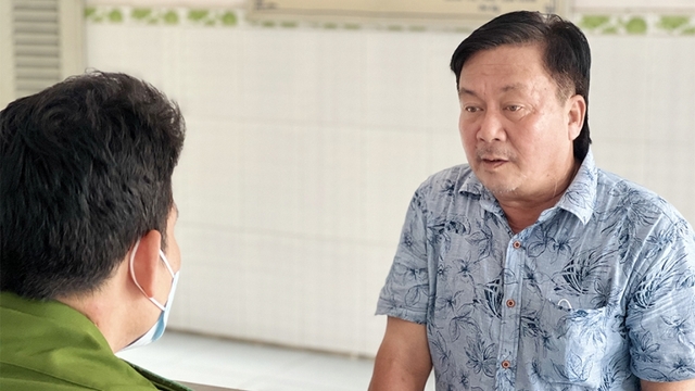 Bắt đối tượng trốn truy nã về tội “Mua bán trái phép hoá đơn”