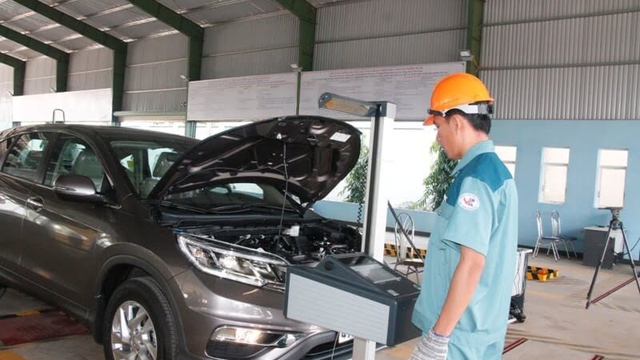 Mức phí đăng kiểm mới nhất cho từng loại ô tô