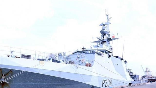 British naval patrol vessel pays friendly visit to HCM City