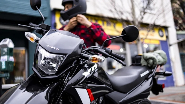 2 mẫu mô tô Honda có giá phải chăng cho người mới chơi