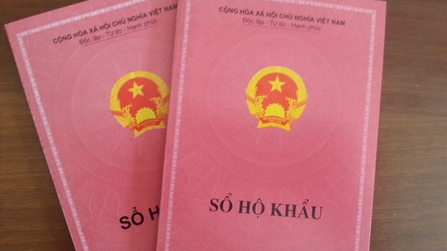 Gia Lai: Lập khống sổ hộ khẩu, 2 cựu lãnh đạo xã bị khởi tố