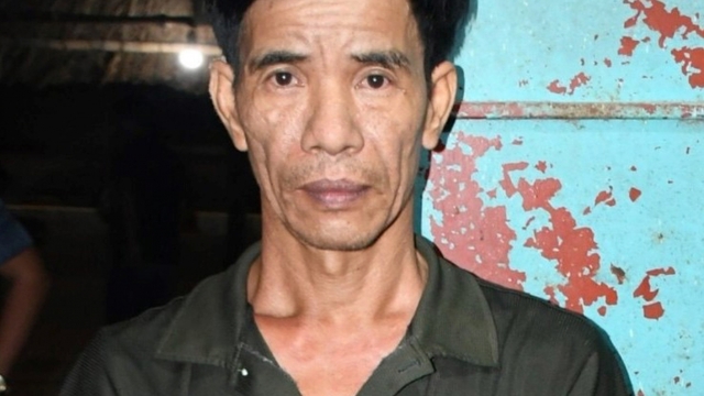 Bắt chủ quán cà phê ở Bình Dương cho nữ tiếp viên bán dâm