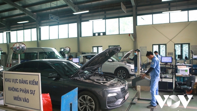 Đăng kiểm sau tai nạn: Đừng quy định cho có