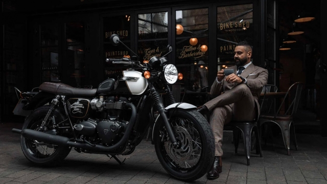 Triumph trình làng phiên bản Bonneville T120 Black DGR Edition