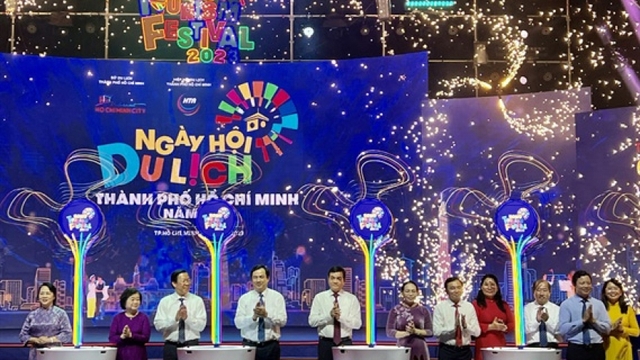 Ho Chi Minh City Tourism Fair promotes products, services