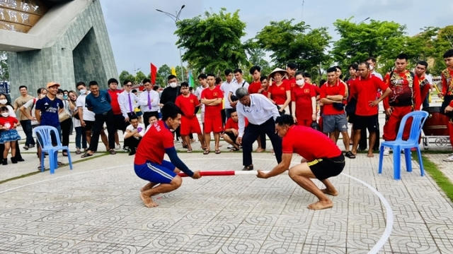 Lễ Giỗ Tổ Hùng Vương thu hút khách với nhiều hoạt động phong phú tại Cần Thơ