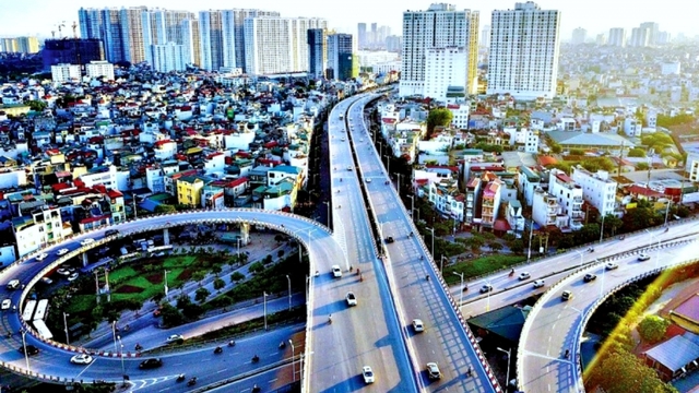 Hà Nội di dời gần 11.000 ngôi mộ để làm đường Vành đai 4
